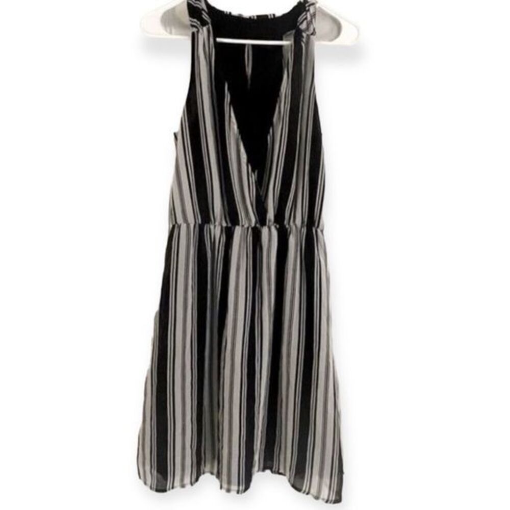 H&M Women’s Sleeveless Dress Size 4